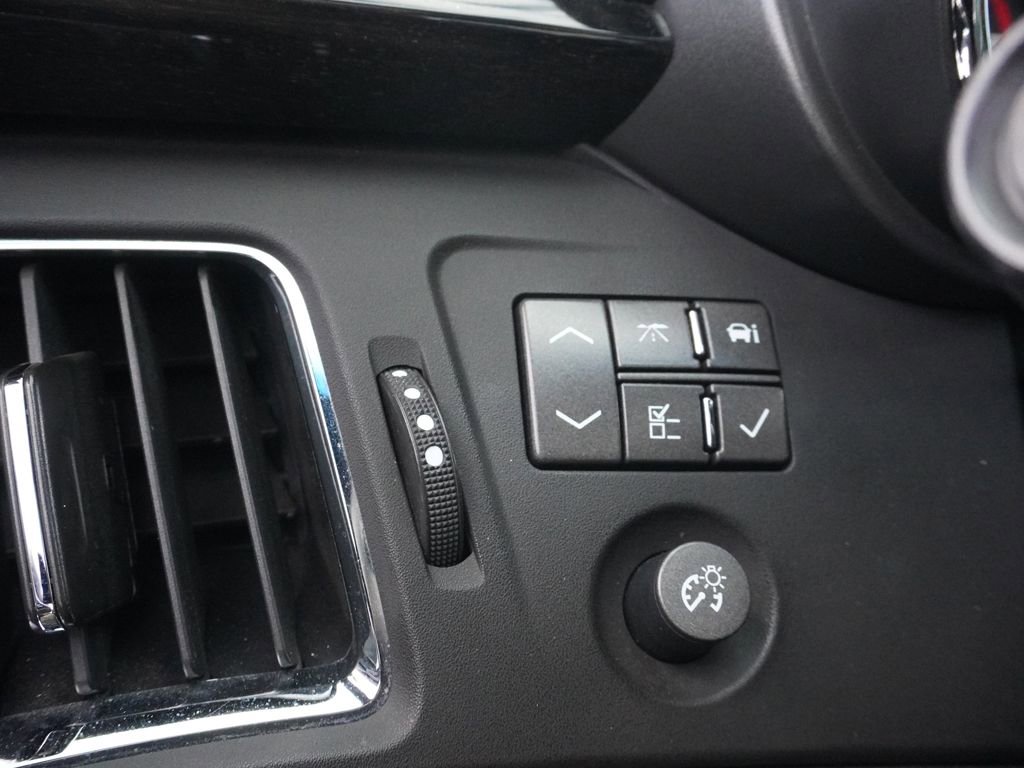 Used 2011 Cadillac CTS V RWD image 34