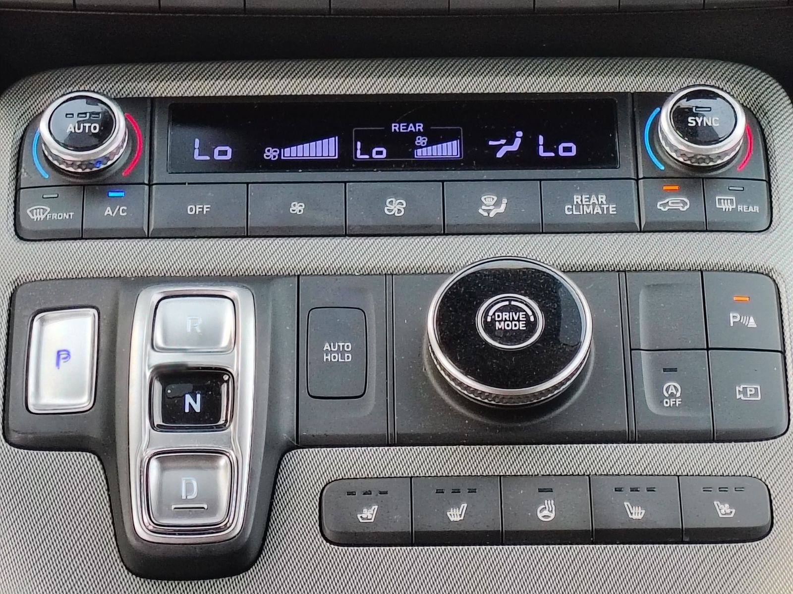 Used 2024 Hyundai Palisade SEL FWD image 20