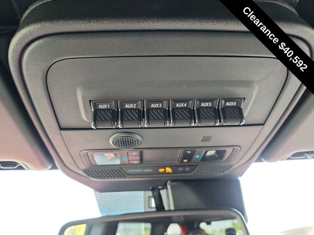 Used 2023 Ford Bronco Wildtrak image 44