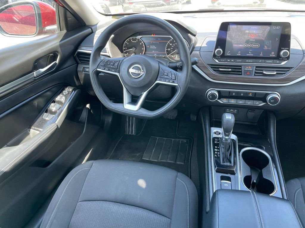 Certified 2023 Nissan Altima 2.5 SV image 9