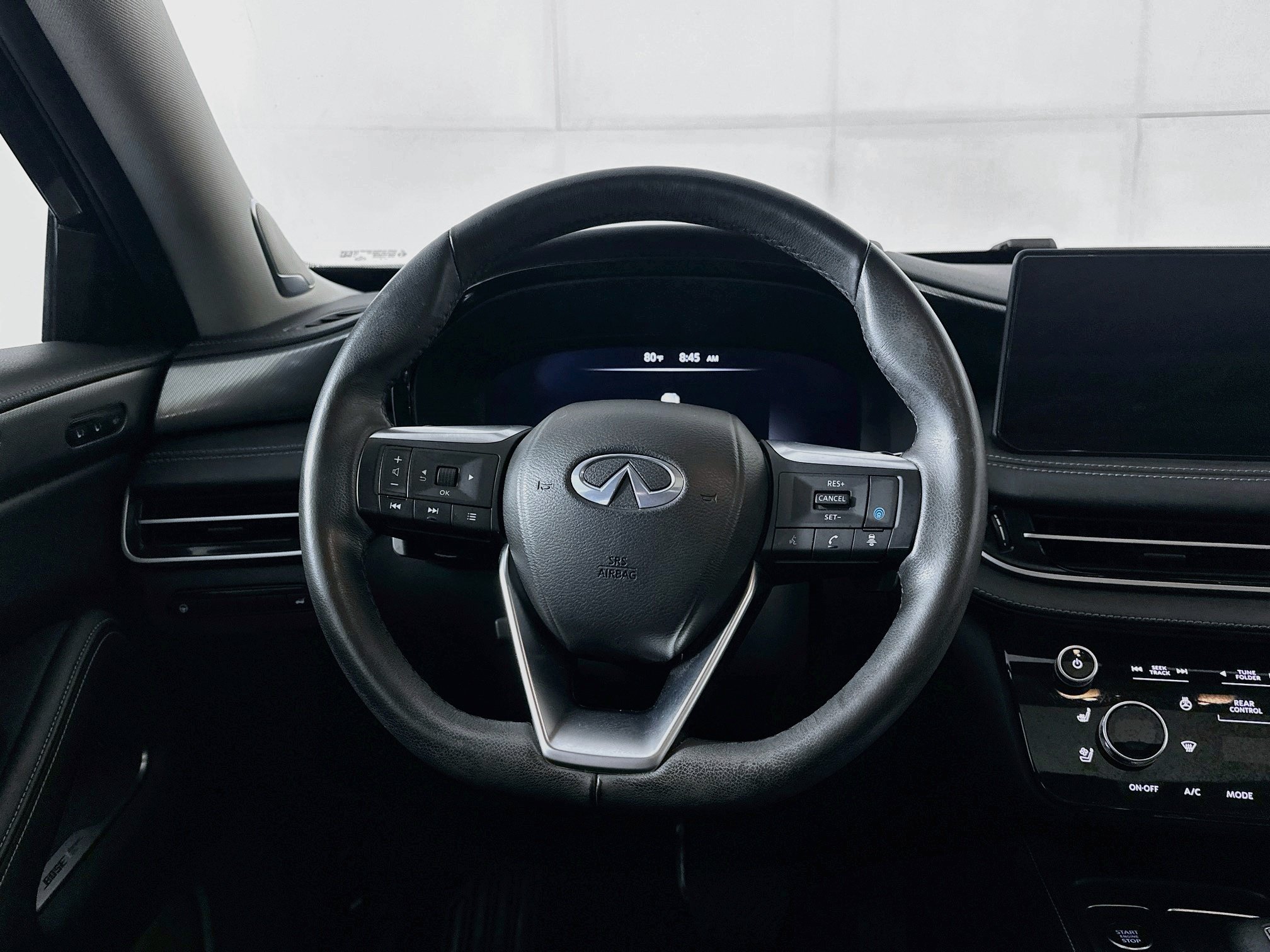 Used 2023 INFINITI QX60 Luxe w/ Performance Audio Package FWD image 18