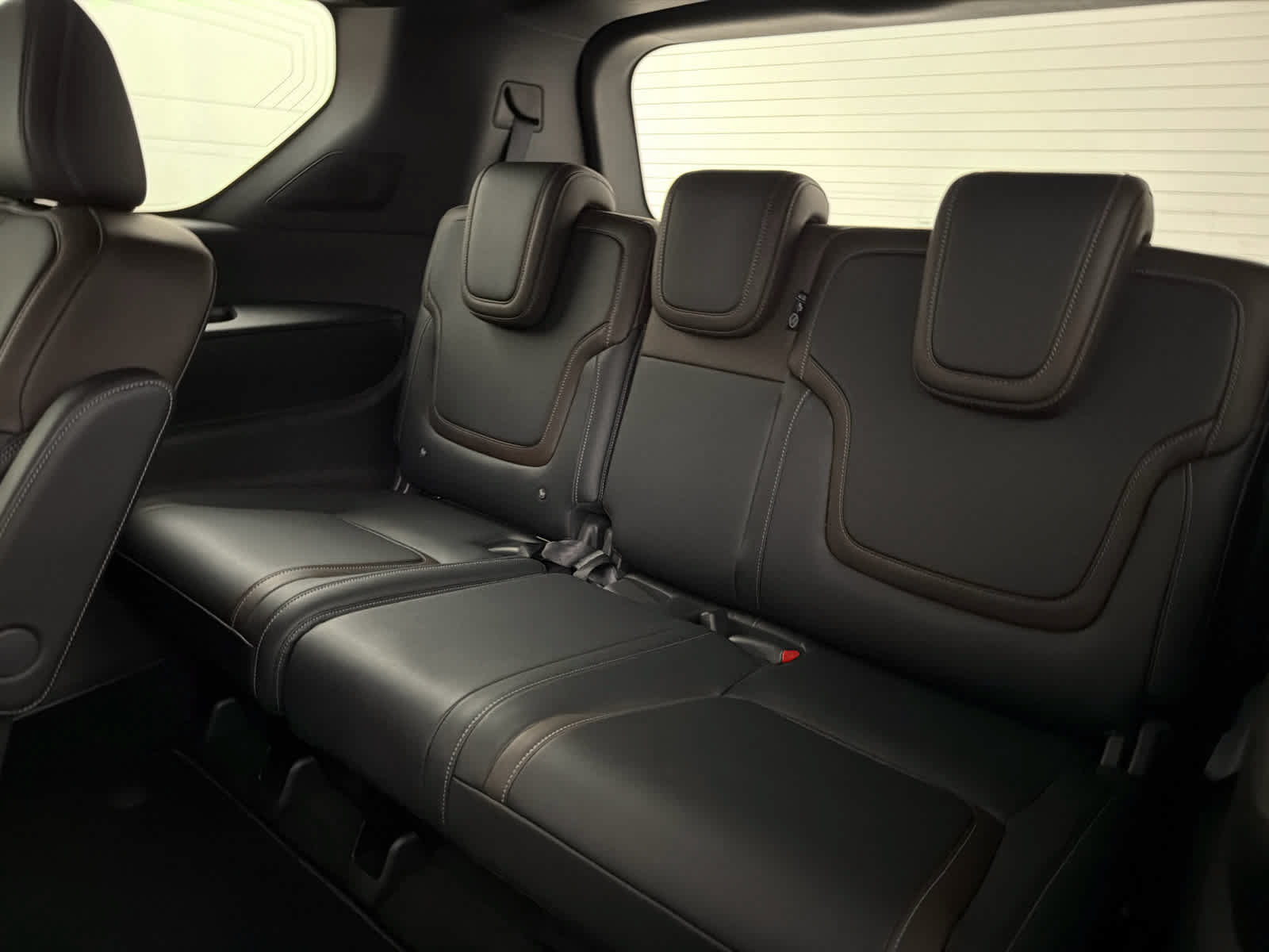 New 2026 Nissan Armada SL w/ Captain's Chari Seat Package AWD/4WD image 17