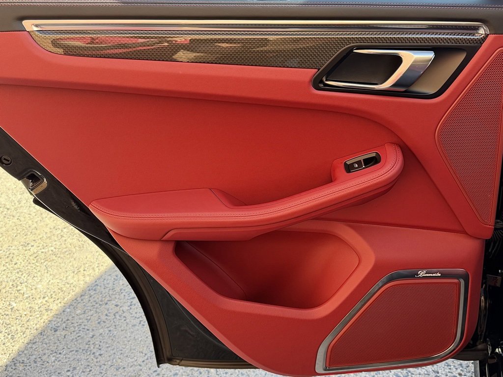 New 2026 Porsche Macan GTS image 20