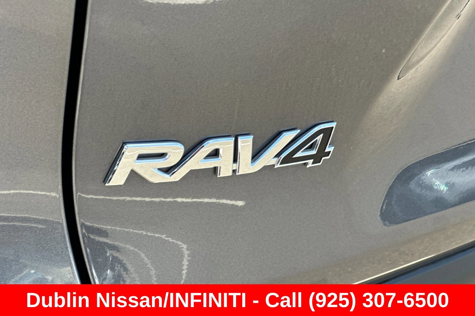Used 2022 Toyota RAV4 LE AWD/4WD image 49