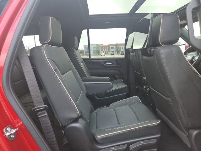 New 2026 GMC Yukon Elevation w/ Elevation Premium Package AWD/4WD image 21