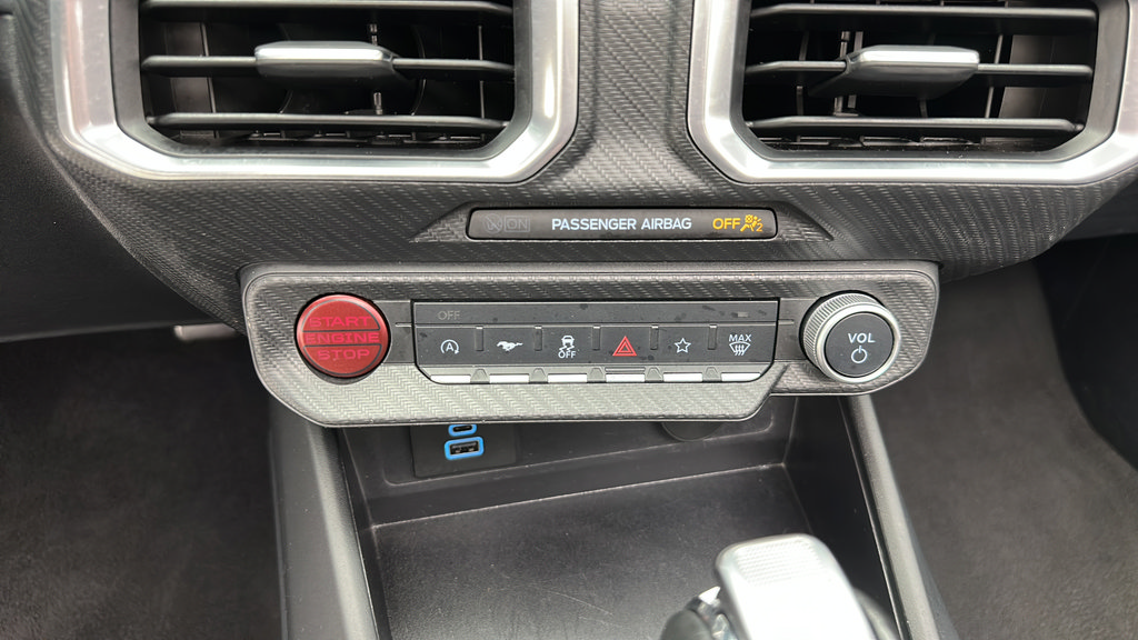 Used 2025 Ford Mustang Premium RWD image 21