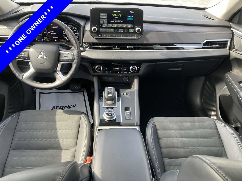 Used 2023 Mitsubishi Outlander SE image 13