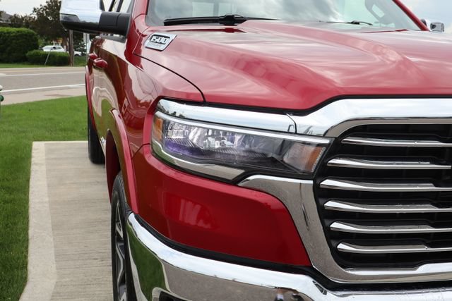 Used 2026 RAM 1500 Laramie AWD/4WD image 5