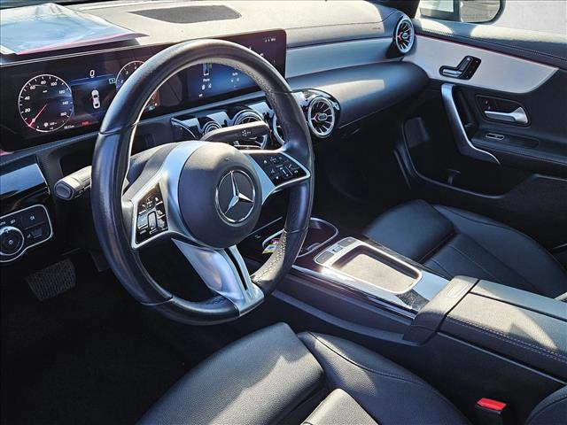 Used 2025 Mercedes-Benz CLA 250 image 10