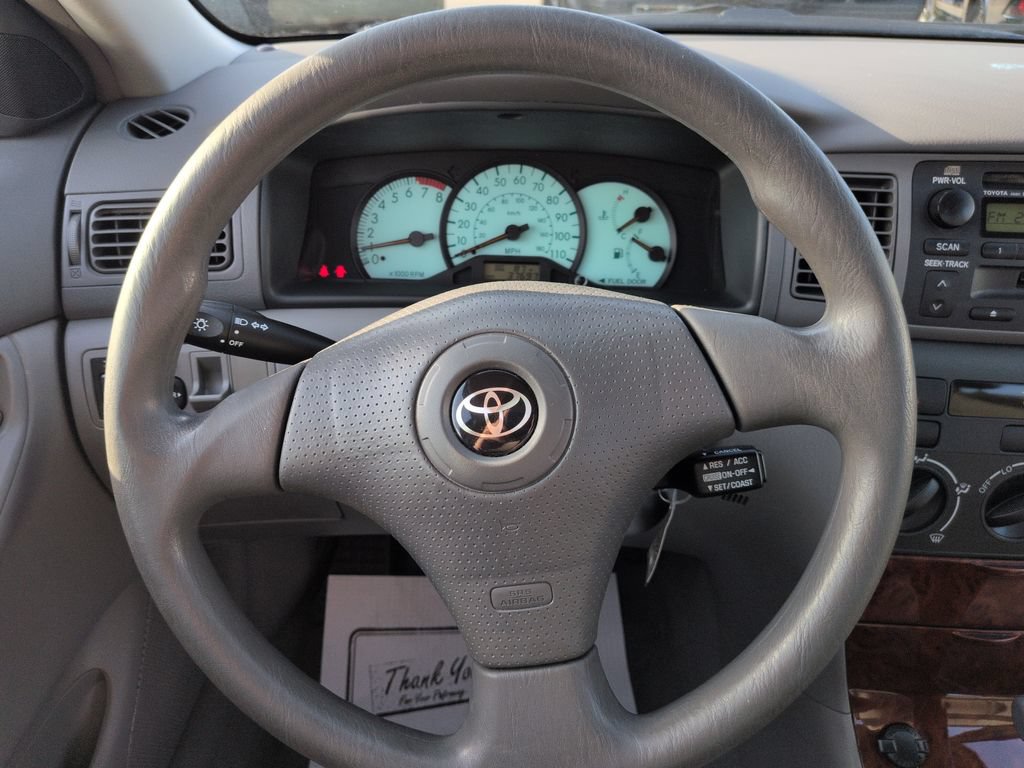 Used 2004 Toyota Corolla LE FWD image 14