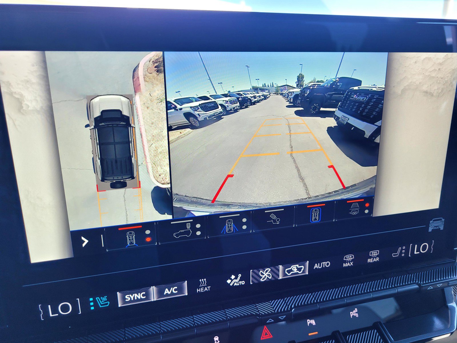 Used 2025 GMC Hummer EV 3X AWD/4WD image 17