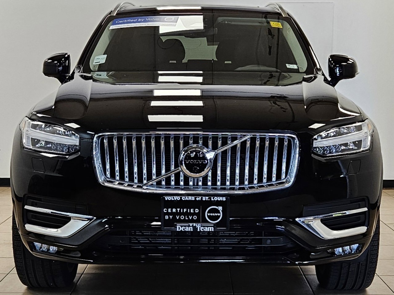 Used 2025 Volvo XC90 B6 Plus w/ Protection Package Premier image 5