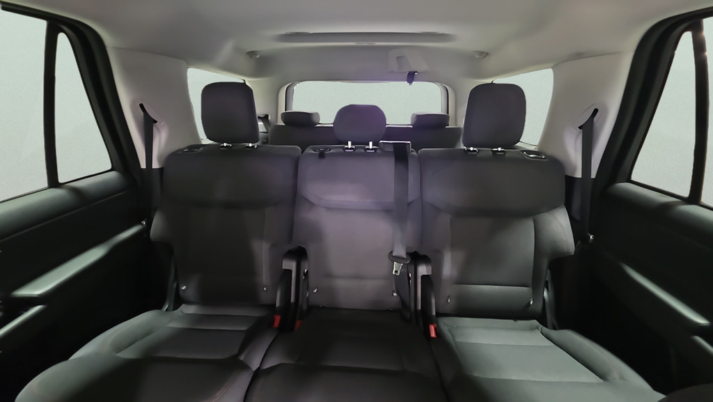 Certified 2025 Ford Expedition Active AWD/4WD image 27