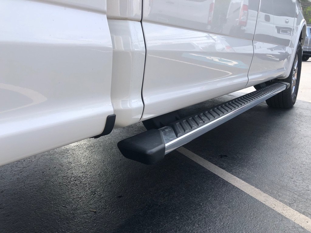 Used 2019 Ford F150 XLT w/ Equipment Group 302A Luxury AWD/4WD image 15