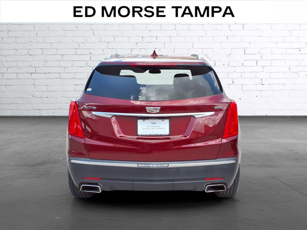 Used 2017 Cadillac XT5 Luxury w/ Driver Awareness Package FWD image 4