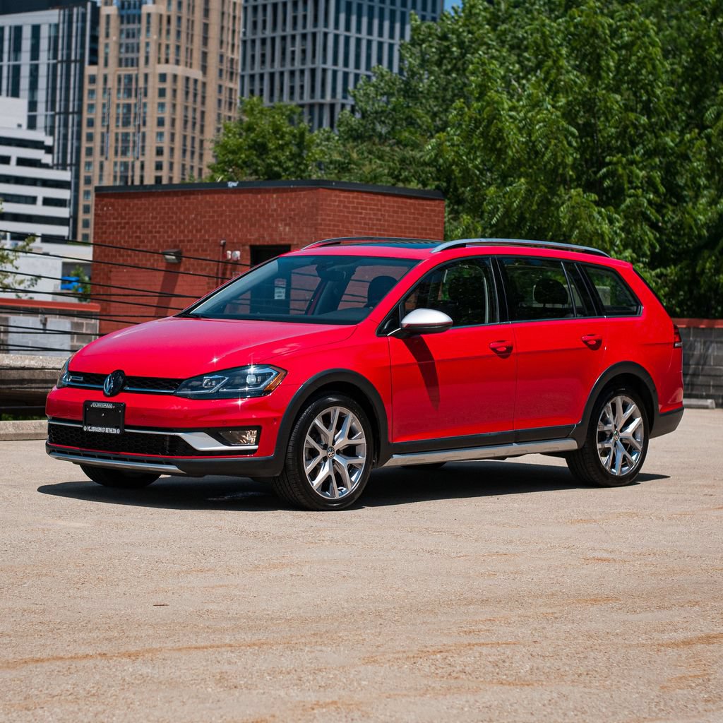 Used 2019 Volkswagen Golf Alltrack SE AWD/4WD image 3
