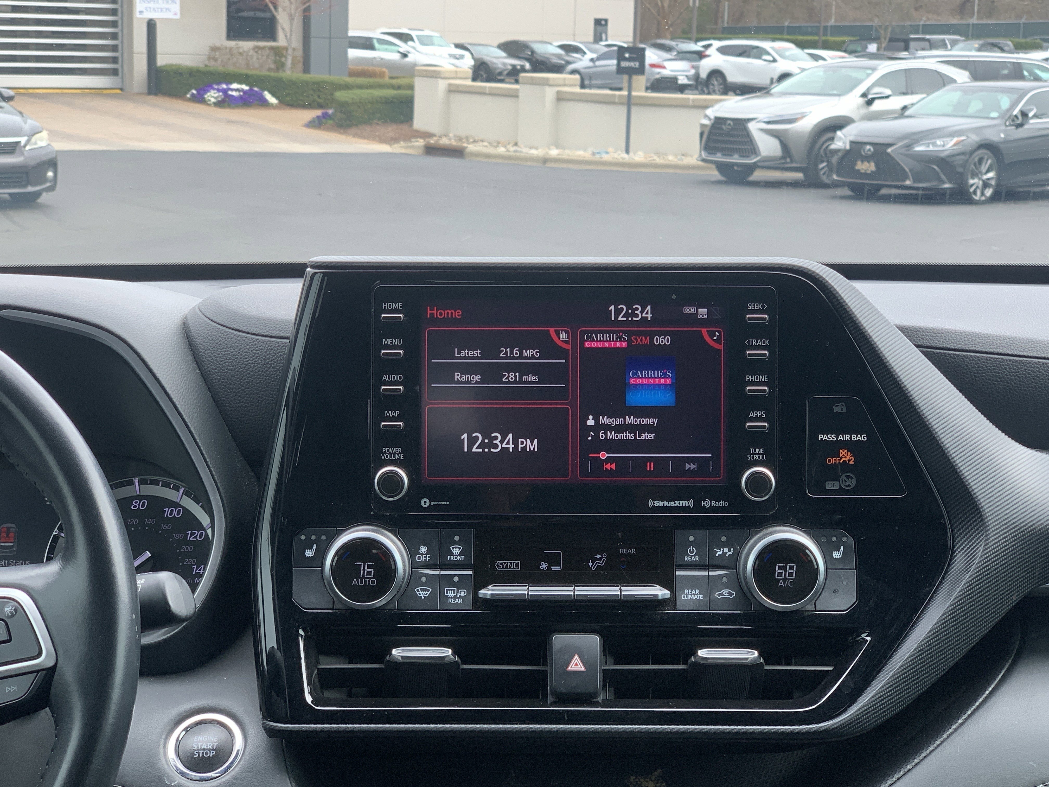 Used 2022 Toyota Highlander XSE image 30