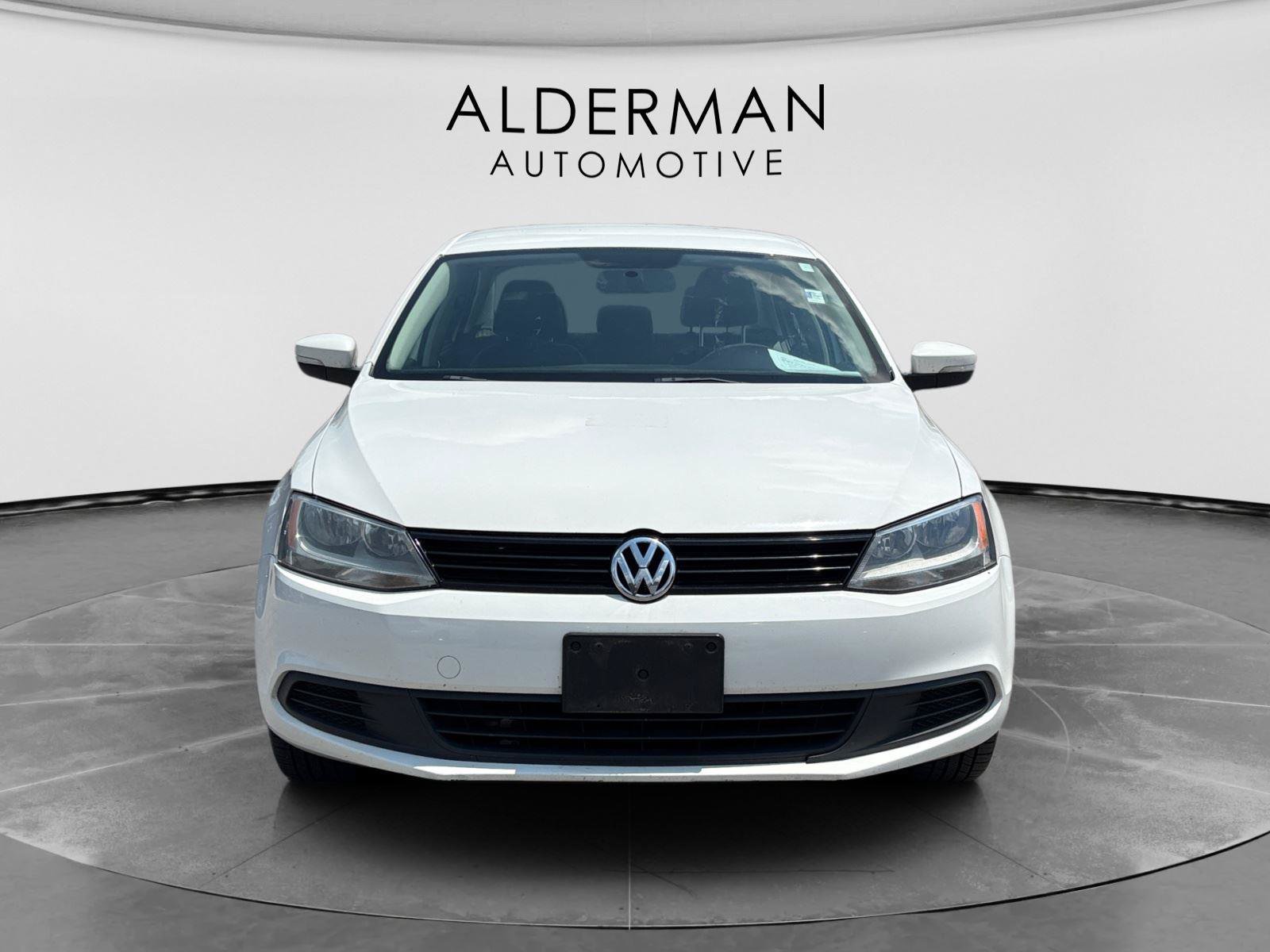 Used 2012 Volkswagen Jetta SE FWD image 6