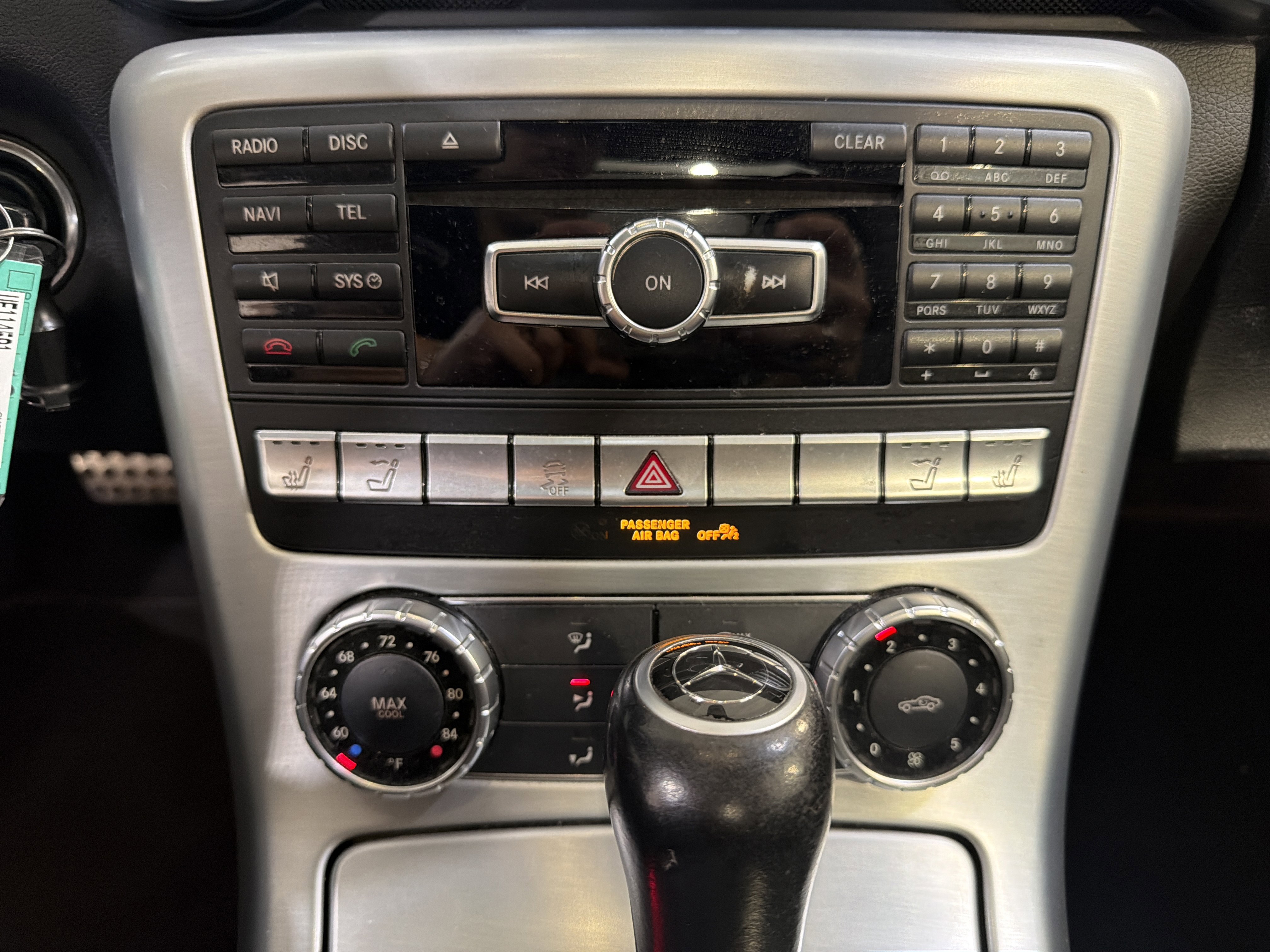 Used 2015 Mercedes-Benz SLK 250 image 16