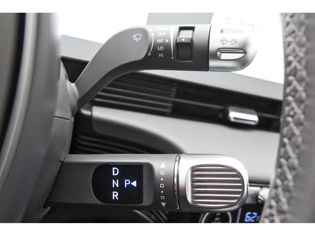 Certified 2024 Hyundai Ioniq 5 SE RWD image 21