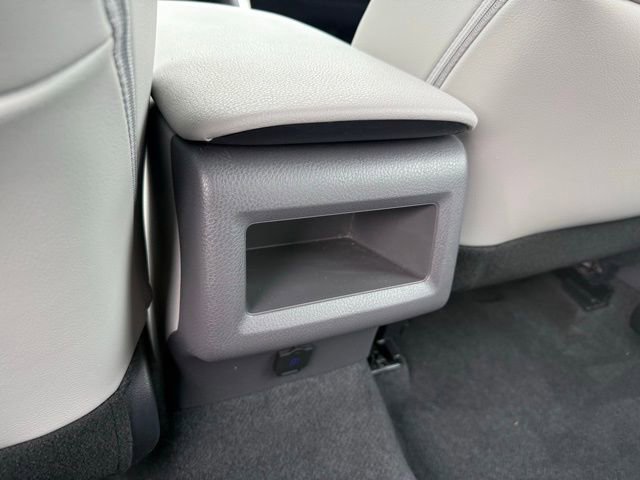 Used 2024 Toyota Camry SE image 12