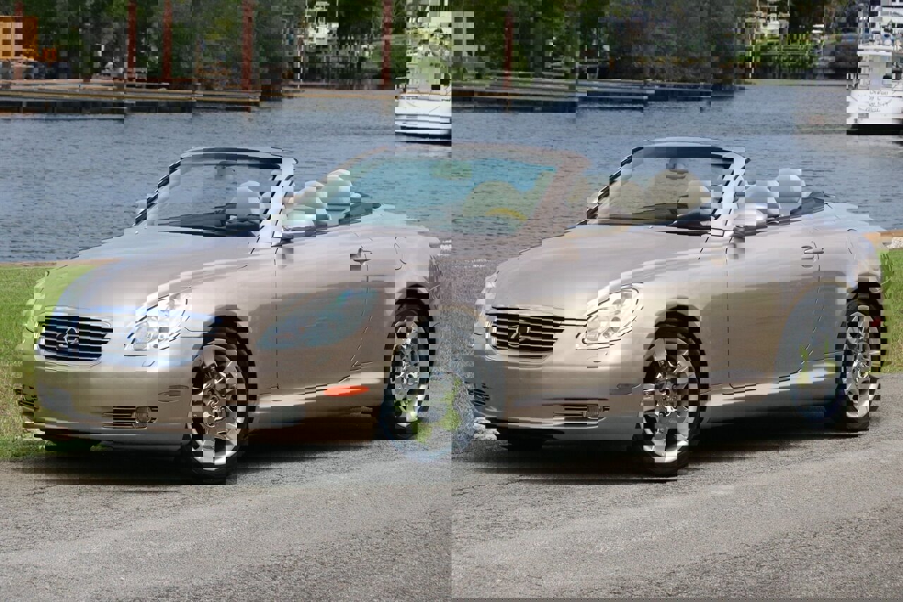 Used 2004 Lexus SC 430 Convertible image 1