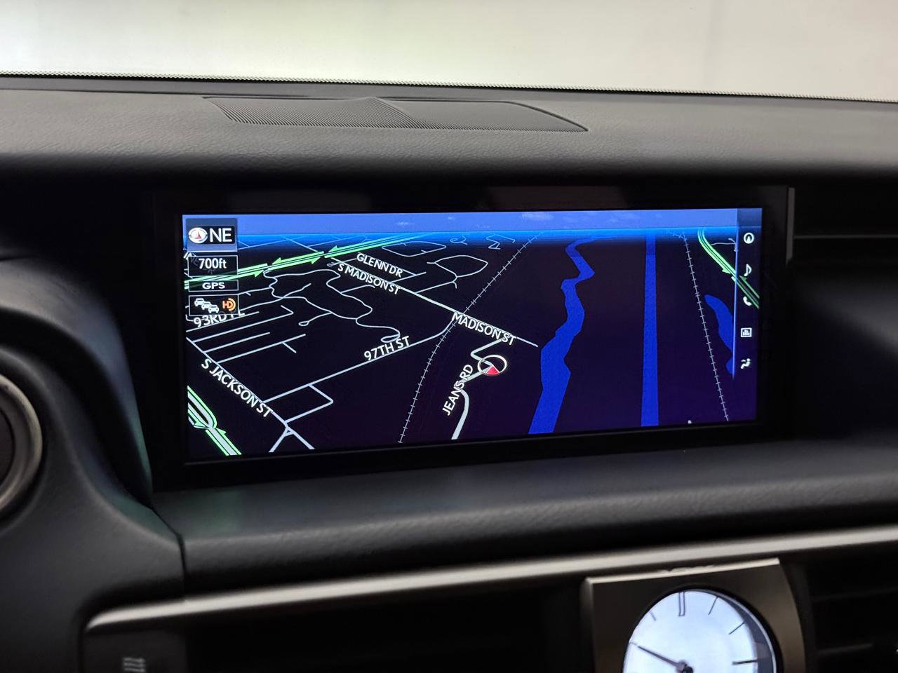 Used 2018 Lexus IS 350 F Sport w/ F Sport Package image 33