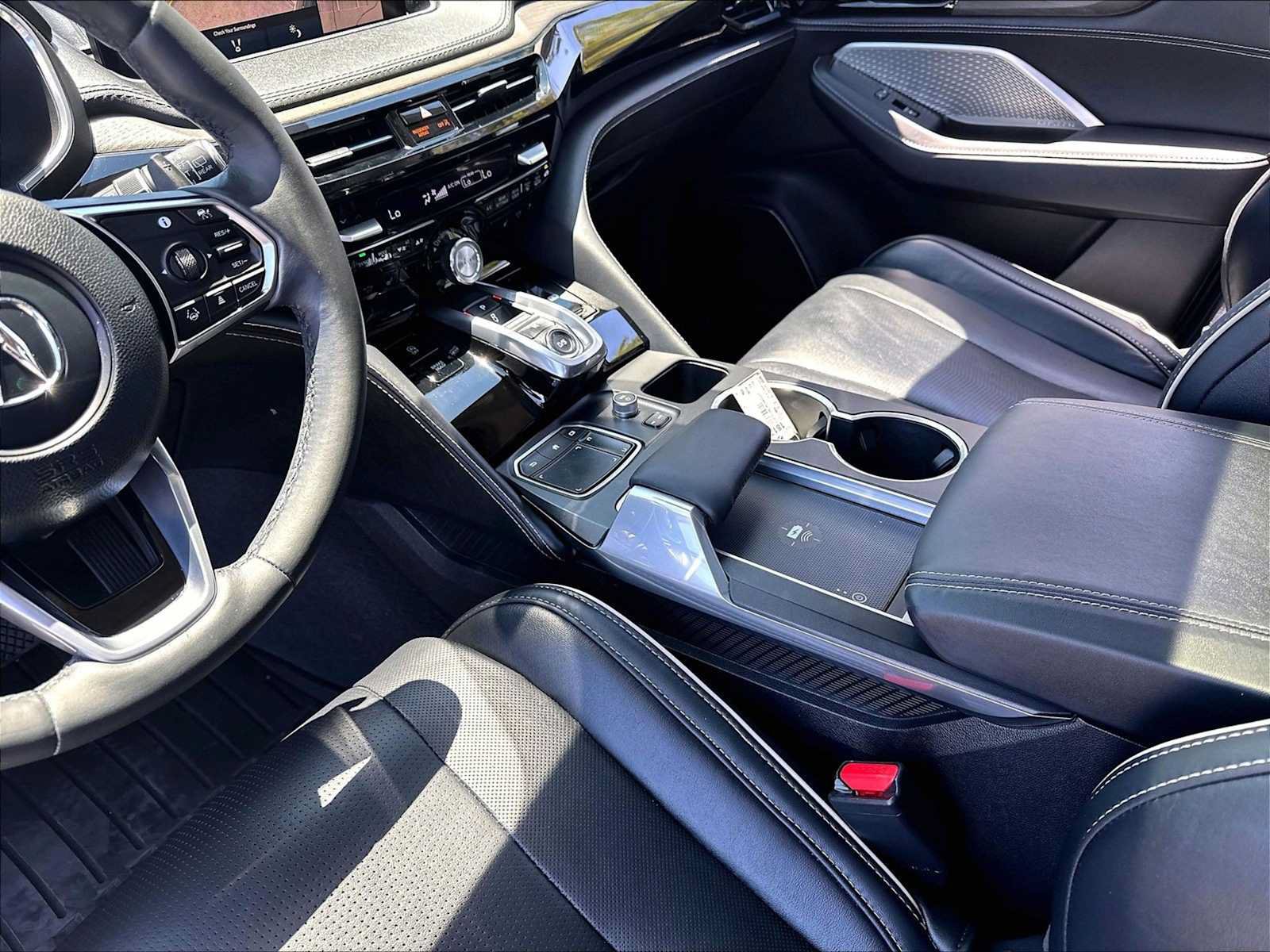 Used 2023 Acura MDX SH-AWD w/ Advance Package image 19