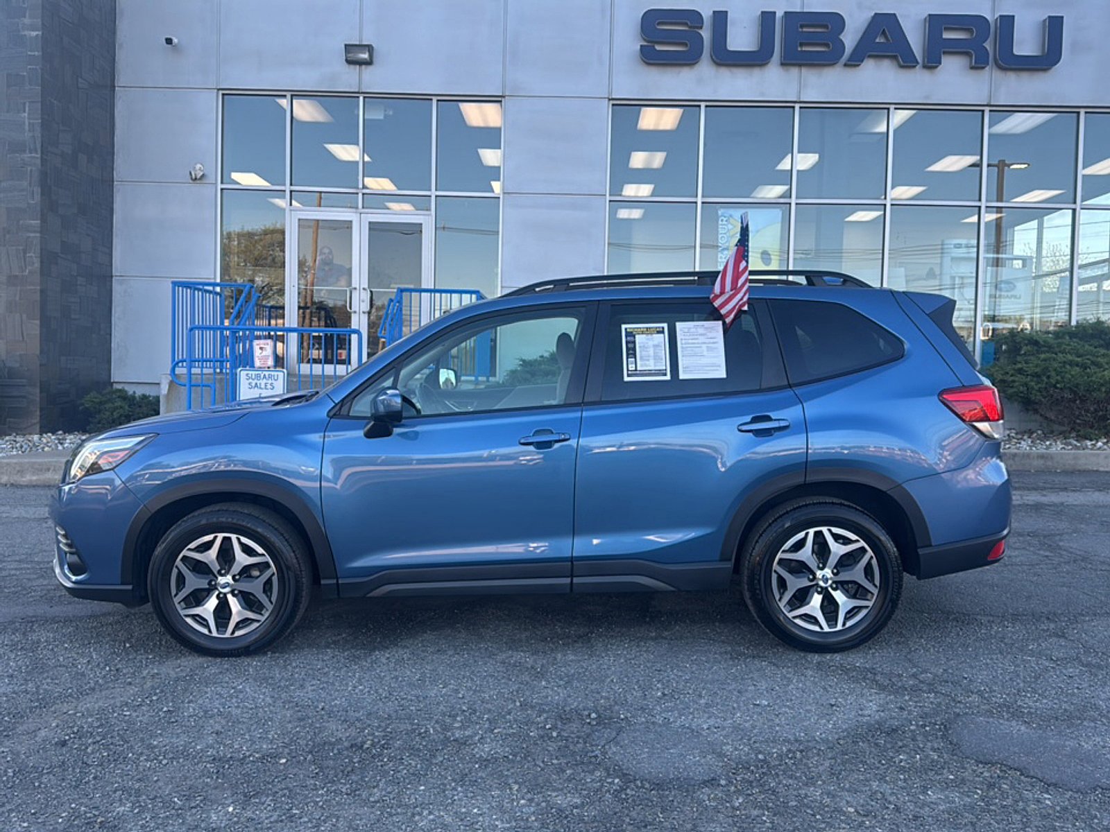 Used 2023 Subaru Forester Premium AWD/4WD image 8