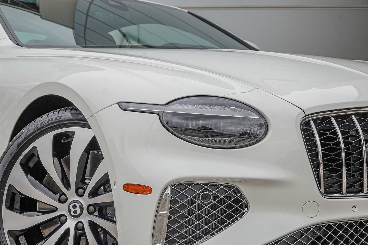 New 2026 Bentley Continental GT Azure AWD/4WD image 8