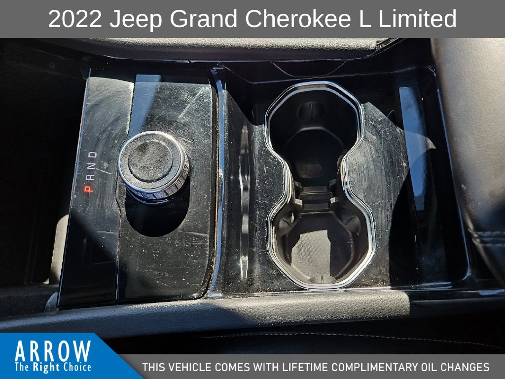 Used 2022 Jeep Grand Cherokee L Limited RWD image 28