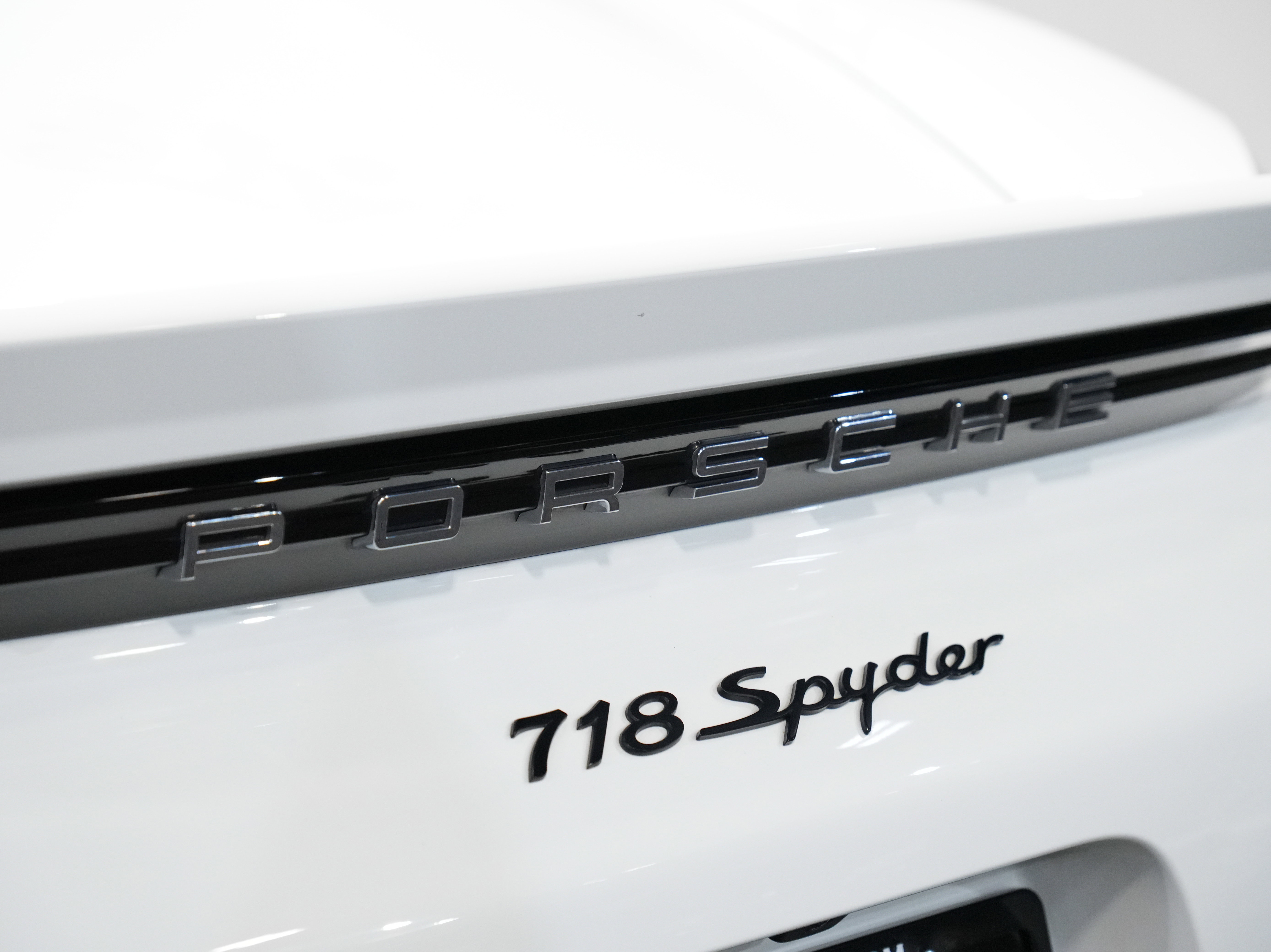 Used 2021 Porsche 718 Boxster Spyder image 22