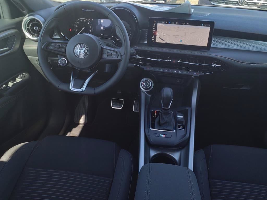 New 2025 Alfa Romeo Tonale AWD/4WD image 24