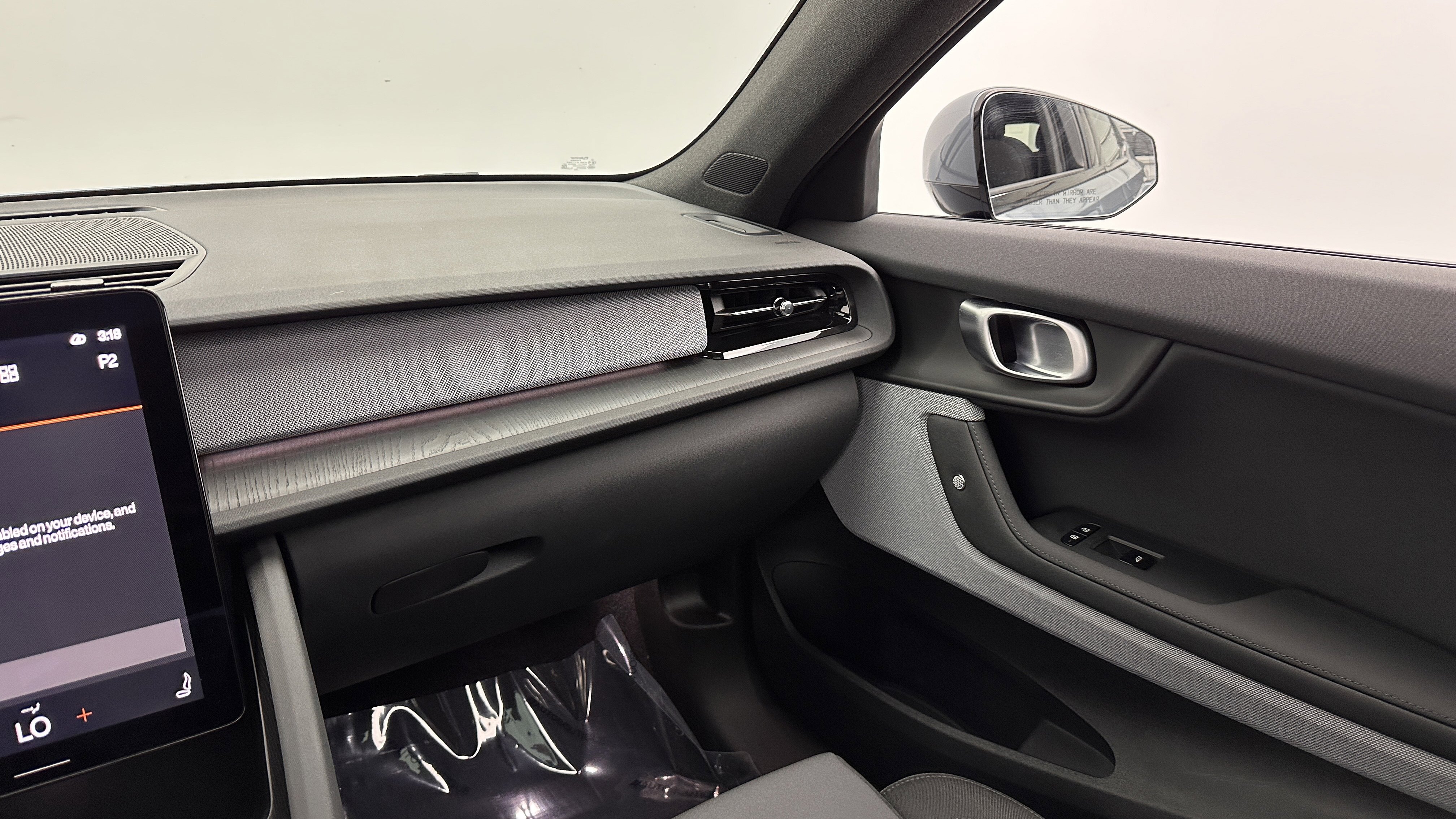 Used 2024 Polestar Polestar 2 image 25