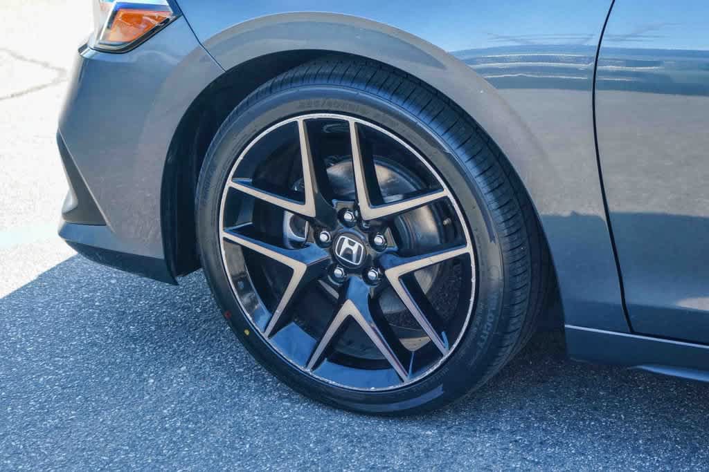 Used 2022 Honda Civic Sport Touring image 5