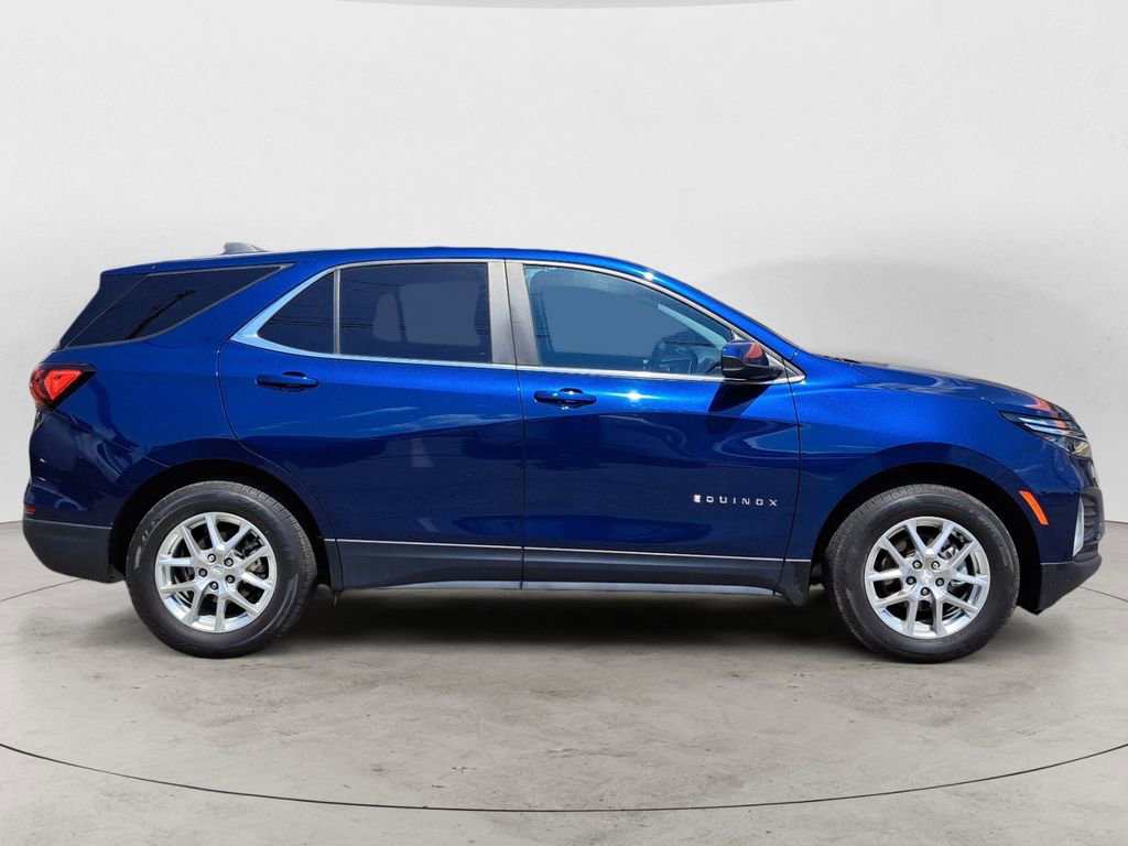 Used 2022 Chevrolet Equinox LT FWD image 3