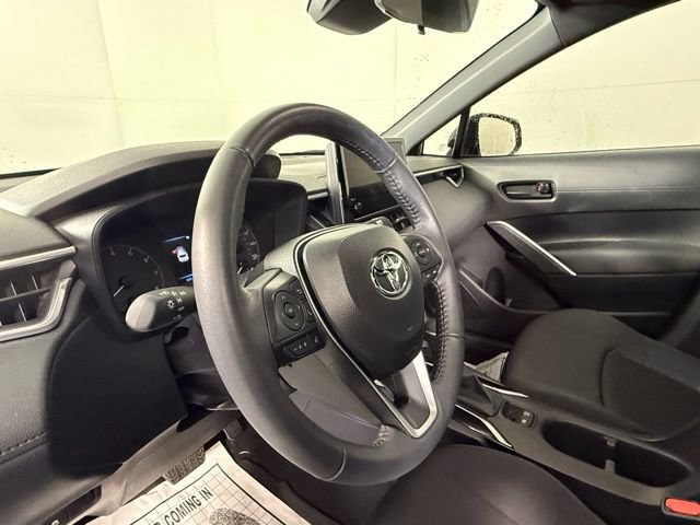 Used 2024 Toyota Corolla Cross SE w/ Moonroof Package image 14