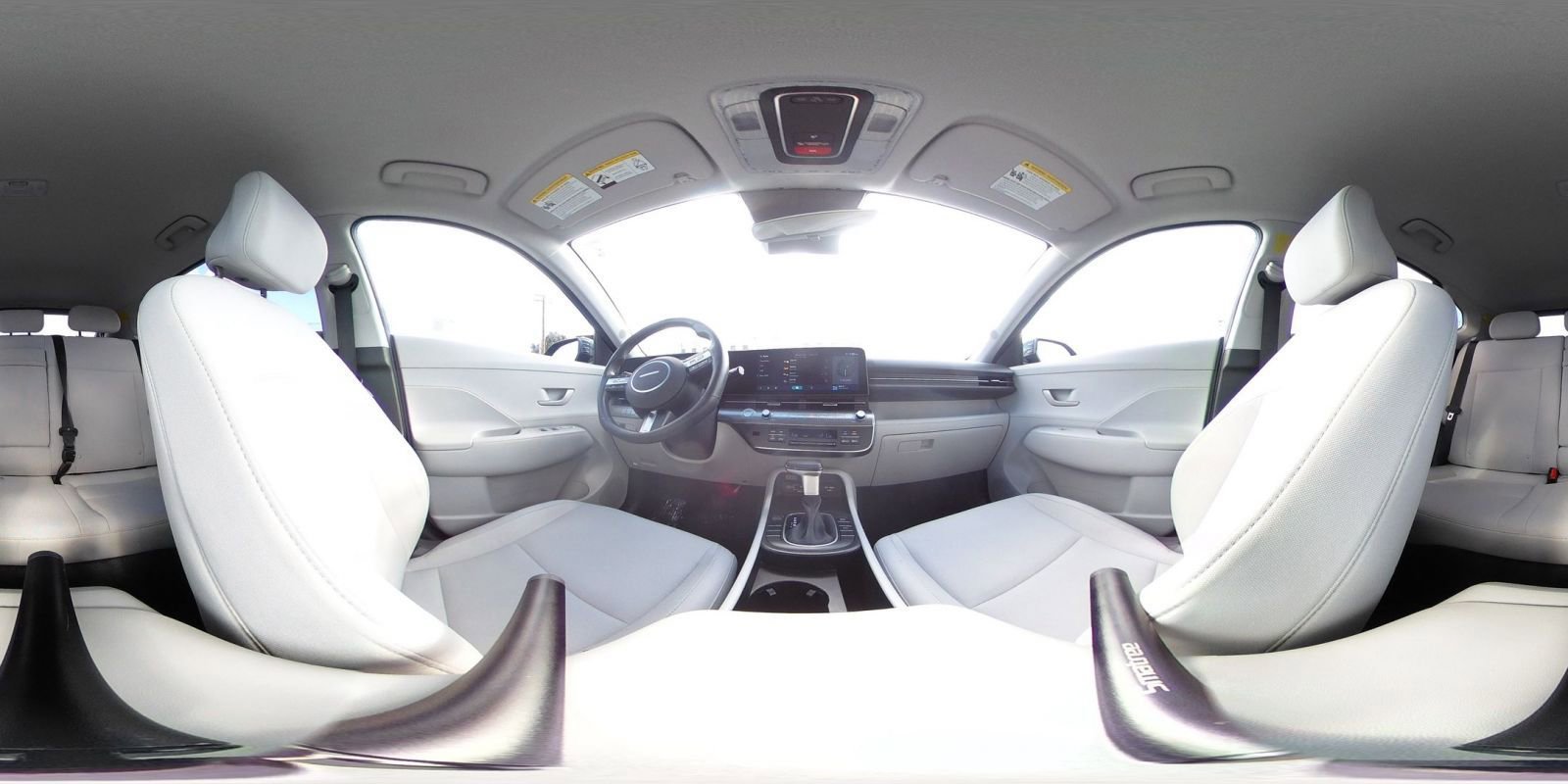 Used 2025 Hyundai Kona SEL image 42