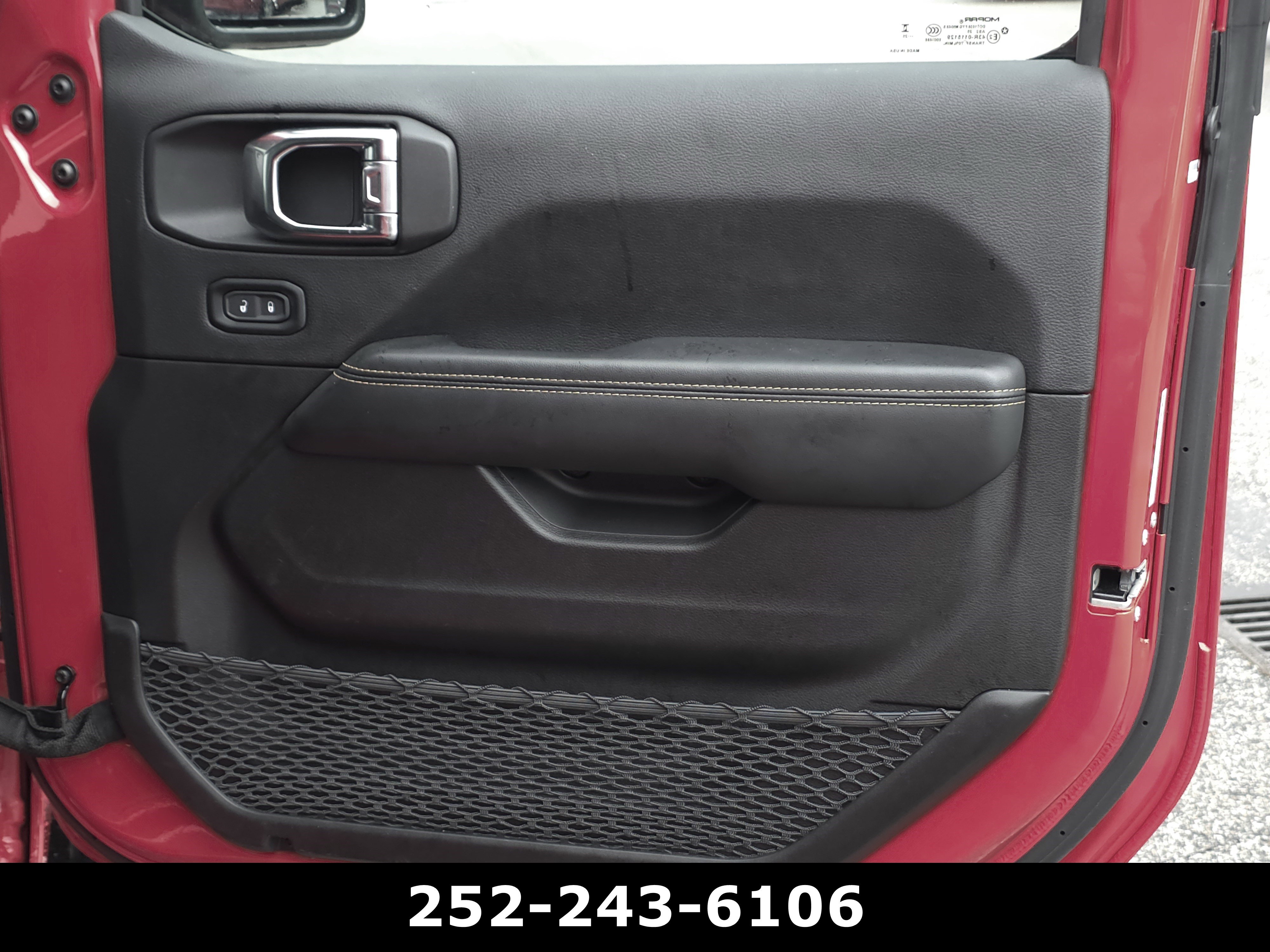 Used 2025 Jeep Wrangler Sahara w/ Safety Group image 44