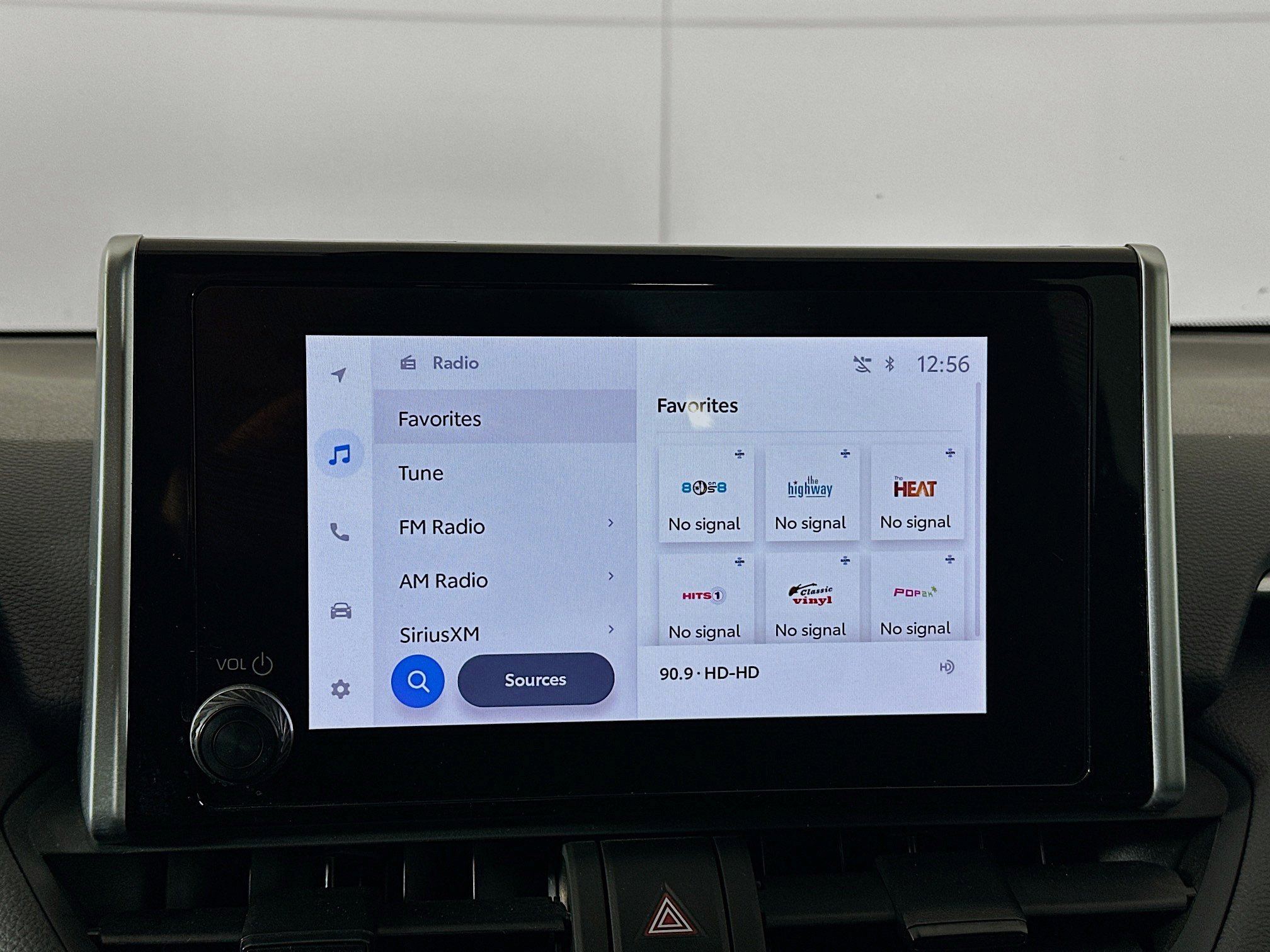 Used 2024 Toyota RAV4 LE image 19