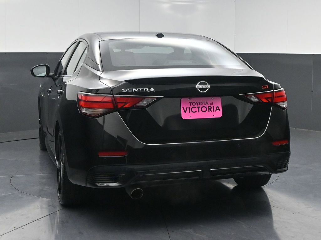 Used 2025 Nissan Sentra SR image 16