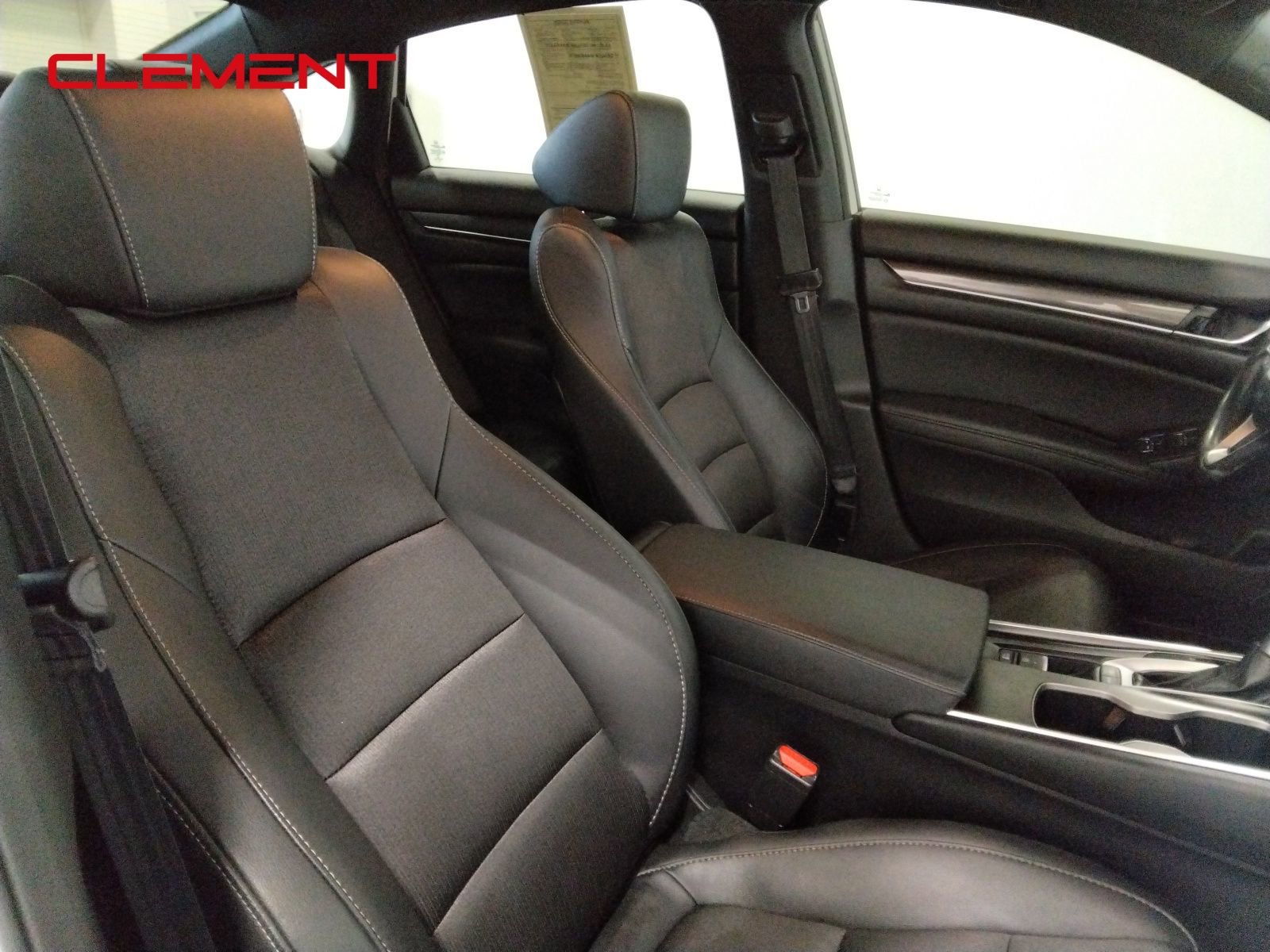 Used 2020 Honda Accord Sport image 39