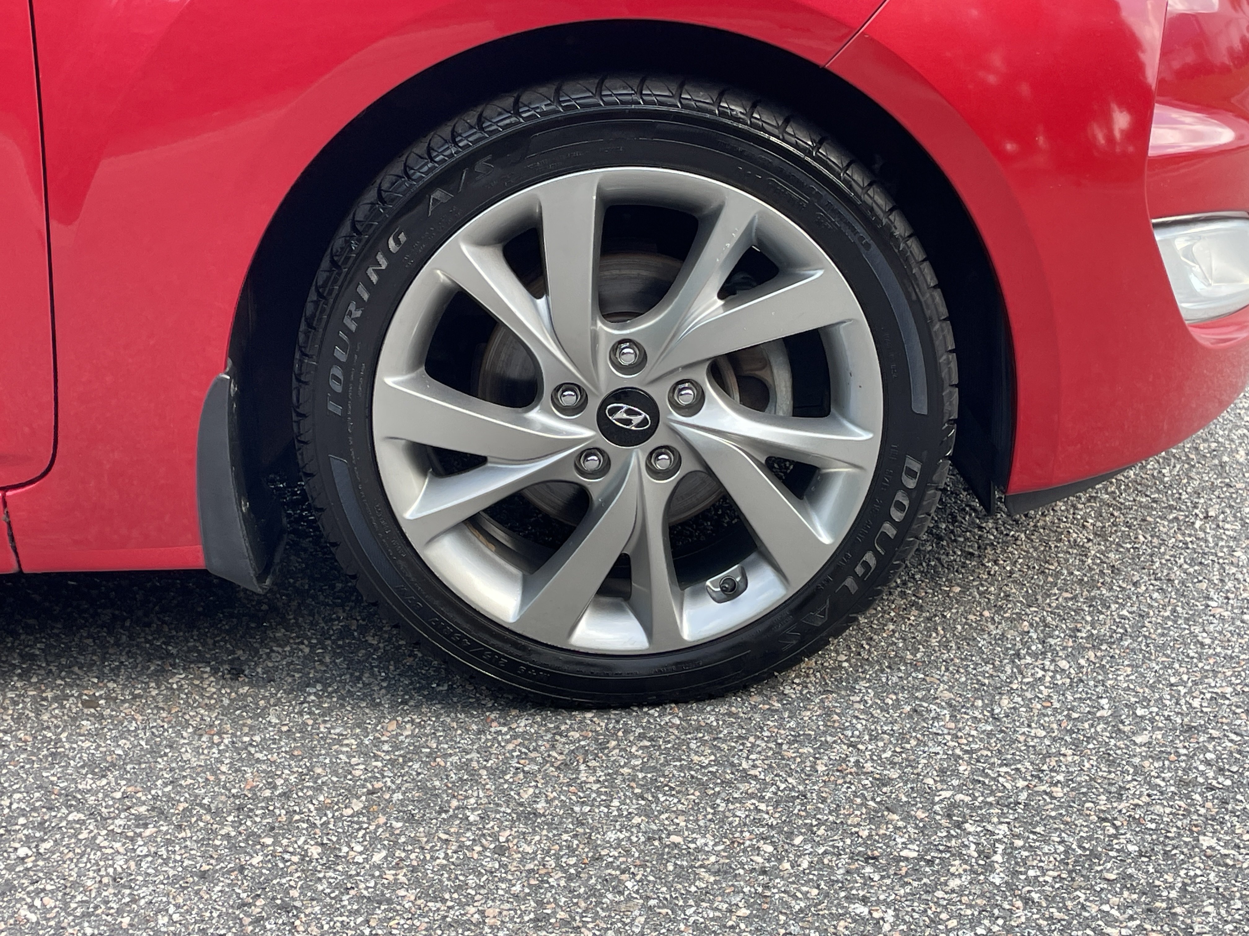 Used 2014 Hyundai Veloster RE:FLEX Edition FWD image 12