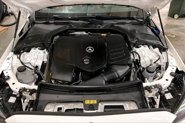Used 2025 Mercedes-Benz C 300 4MATIC Sedan image 11