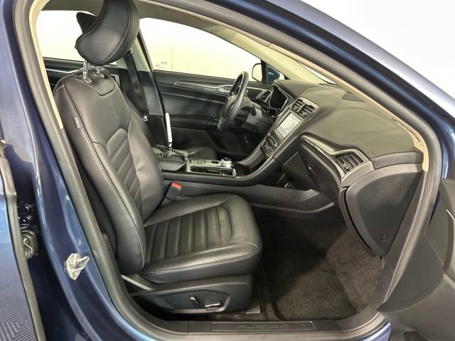 Used 2018 Ford Fusion Energi SE image 27