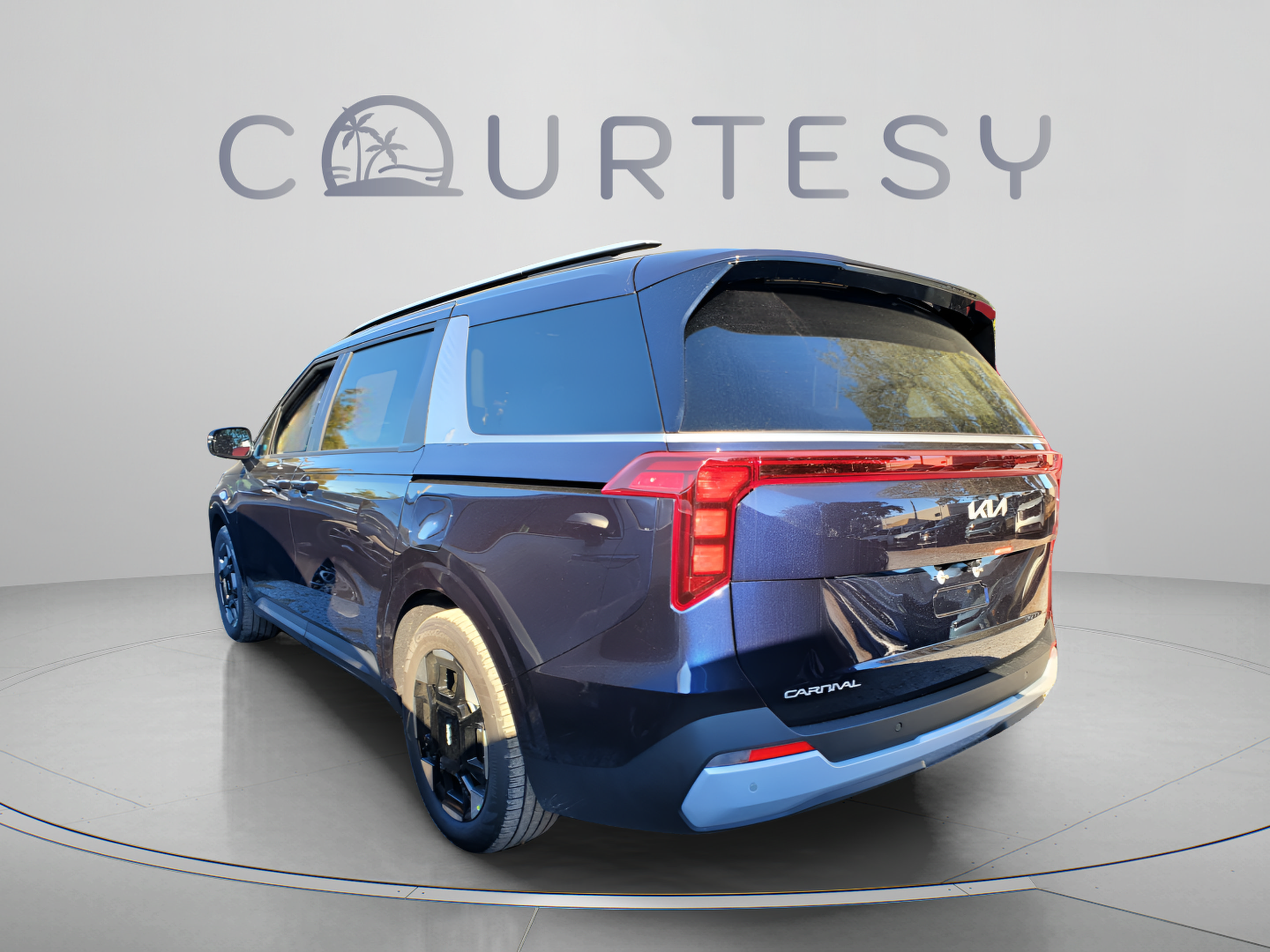 New 2026 Kia Carnival EX FWD image 2