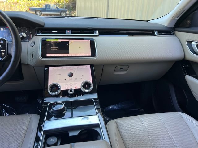 Used 2018 Land Rover Range Rover Velar S image 16