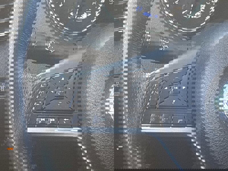 Used 2017 Nissan Rogue SL image 26