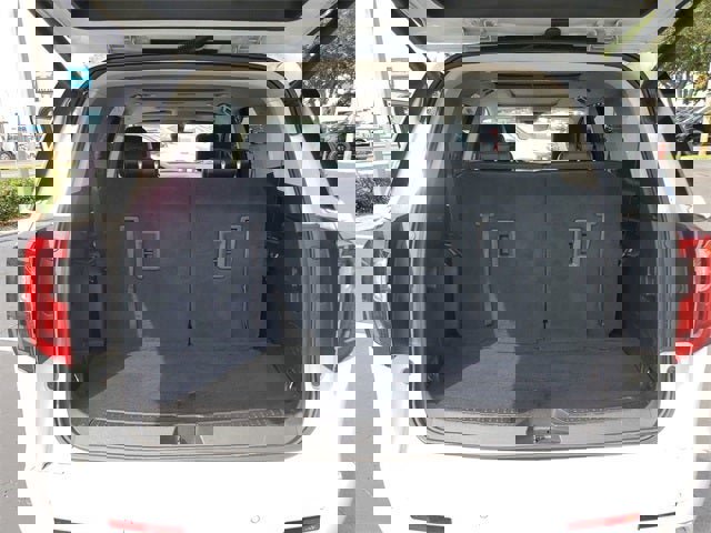 Used 2021 GMC Acadia Denali w/ Denali Technology Package image 85