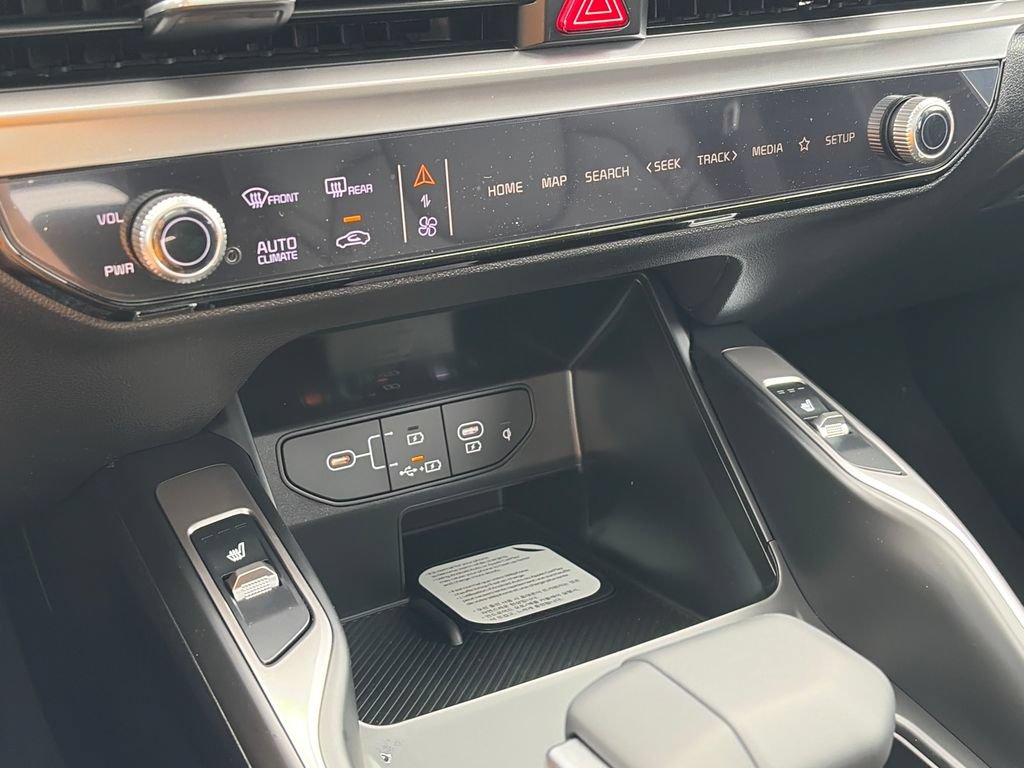 New 2026 Kia Sorento S w/ S Panoramic Sunroof Package FWD image 21